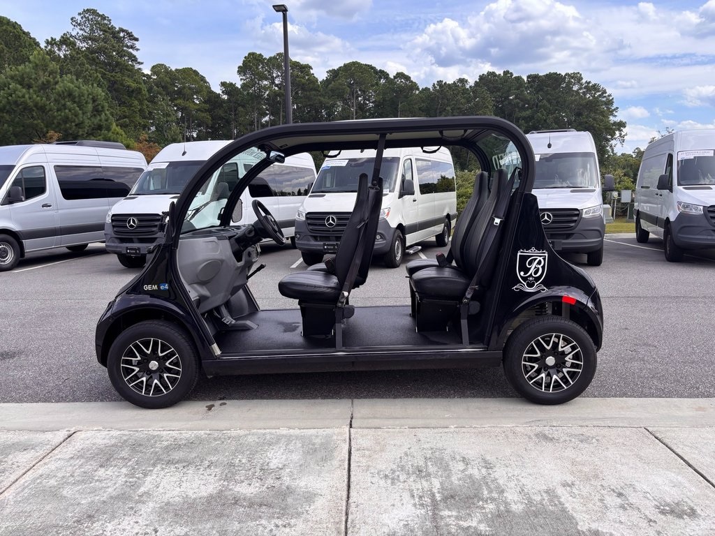 2022 Polaris GEM Standard Bed photo 5
