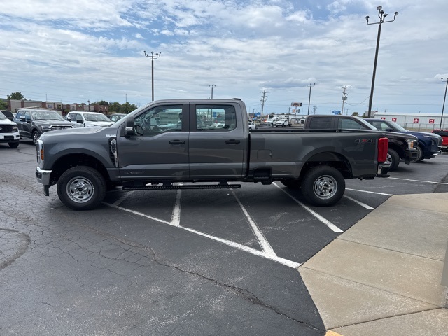2026 Ford F-250 XL photo 3