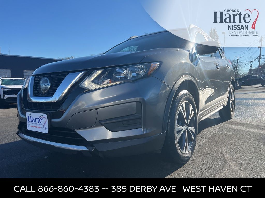 2019 Nissan Rogue SV's photo