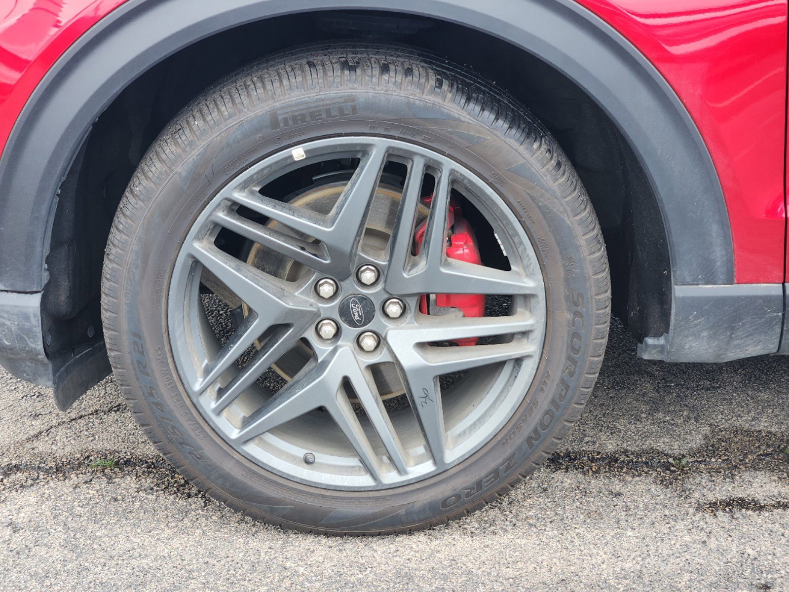 New 2025 Rapid Red Metallic Tinted Cc Ford ST-Line image 7
