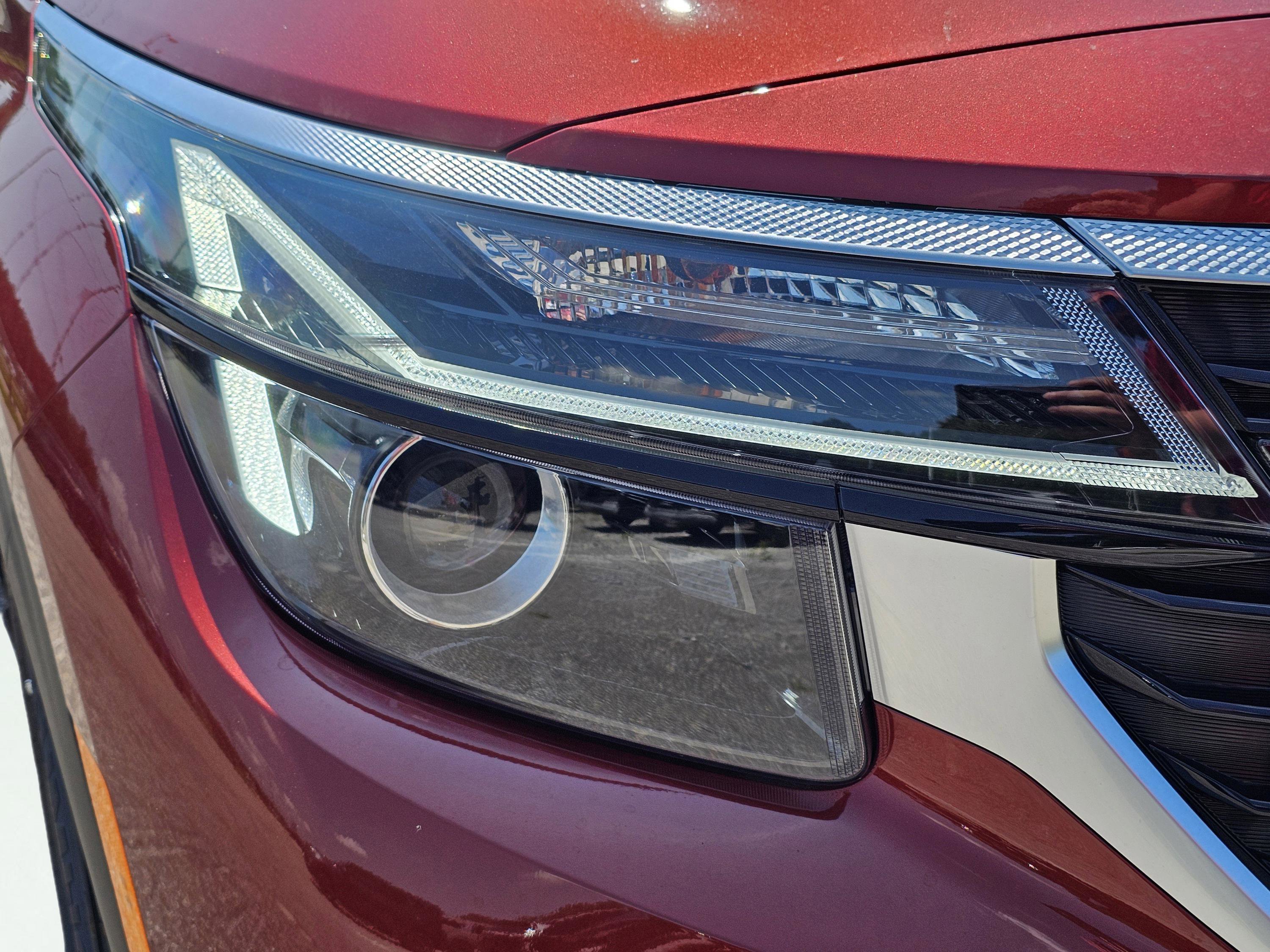 2025 Kia Seltos S photo 4