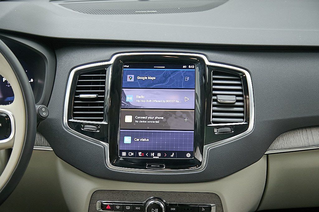 2023 VOLVO XC90 - Image 26