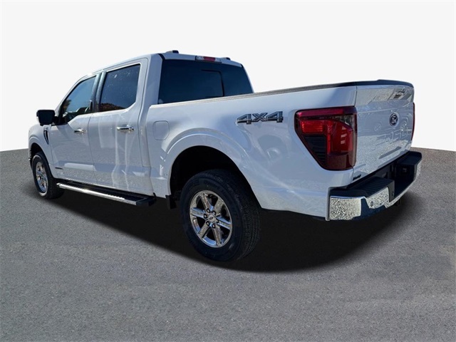 2024 Ford F-150 XLT photo 2