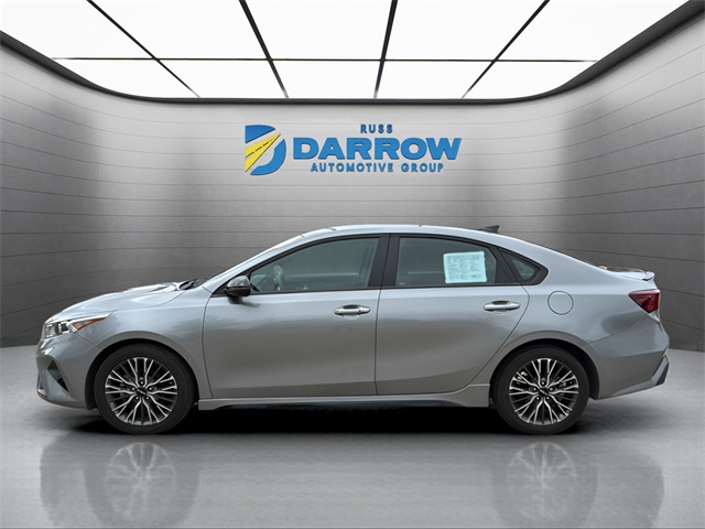 2023 Kia Forte GT-Line photo 2