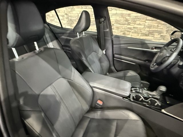 2025 Toyota Camry XSE photo 3