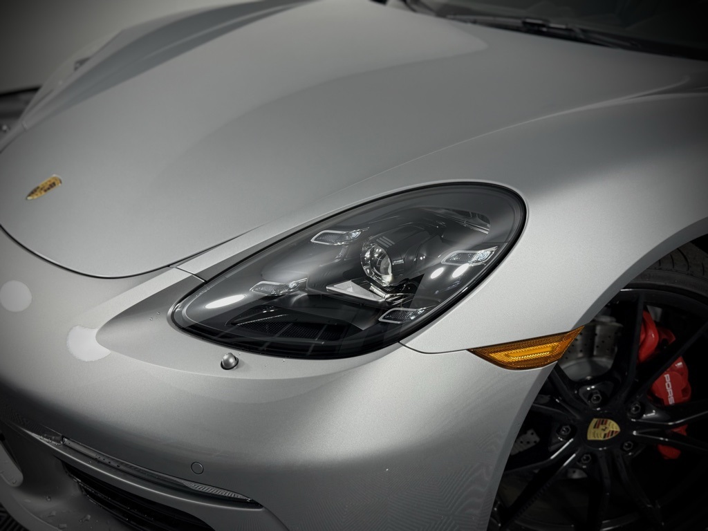 2024 Porsche Boxster S photo 11