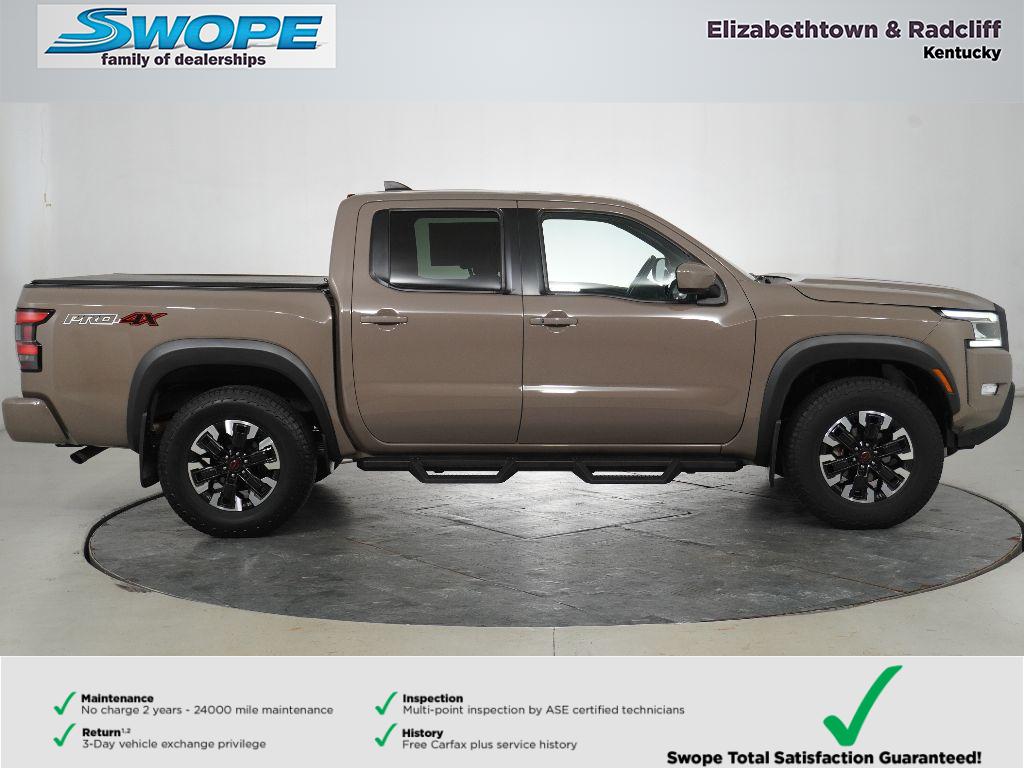 2023 Nissan Frontier PRO-4X photo 2