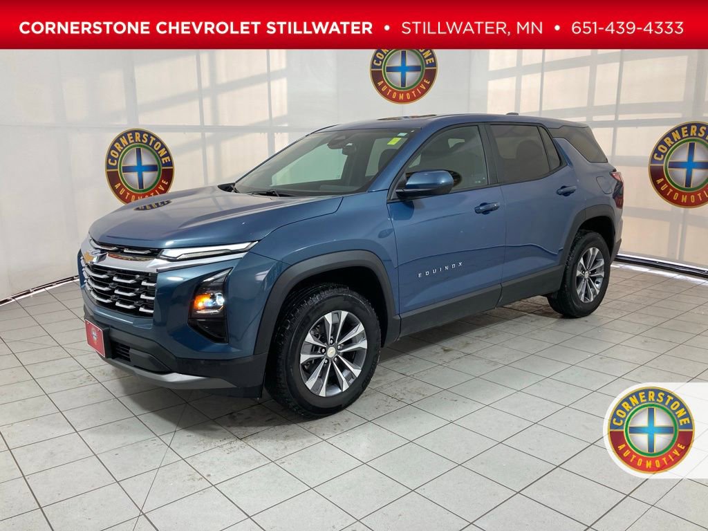 2025 Chevrolet Equinox LT's photo