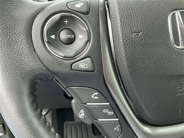 2021 Honda Ridgeline RTL-E photo 16
