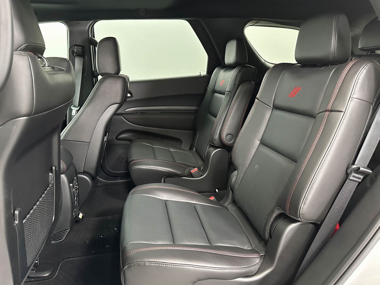 2025 Dodge Durango R/T Plus photo 16
