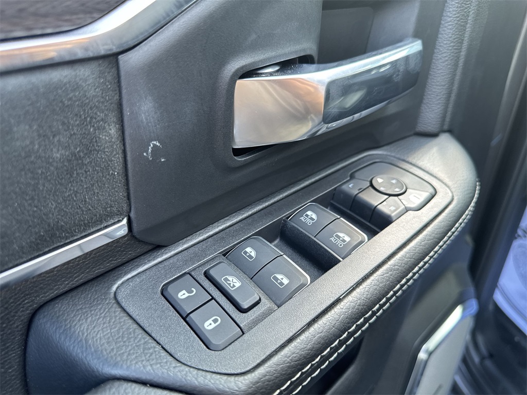 2026 Ram 4500 Tradesman photo 19