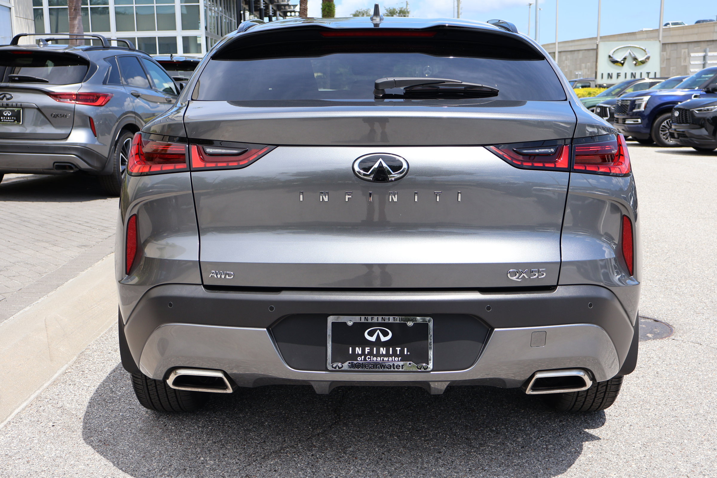 2025 Infiniti QX55 Essential photo 8