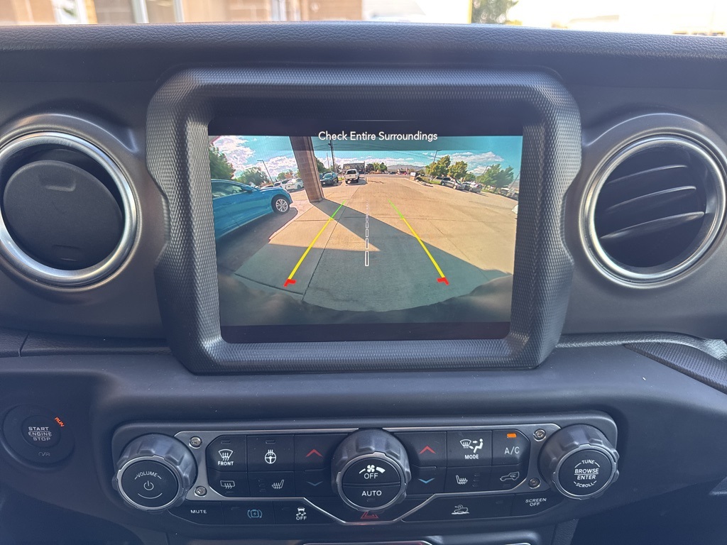 2023 Jeep Wrangler Rubicon 4xe photo 15