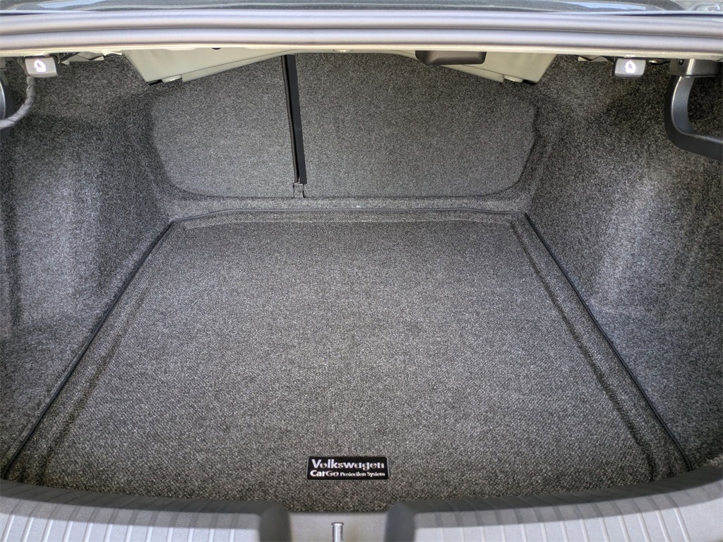 2025 Volkswagen Jetta 1.5T Sport photo 17