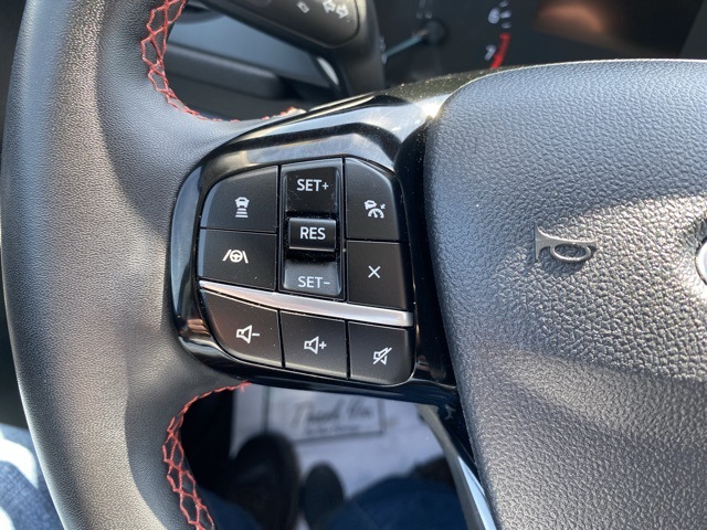 2022 Ford Escape SEL photo 29