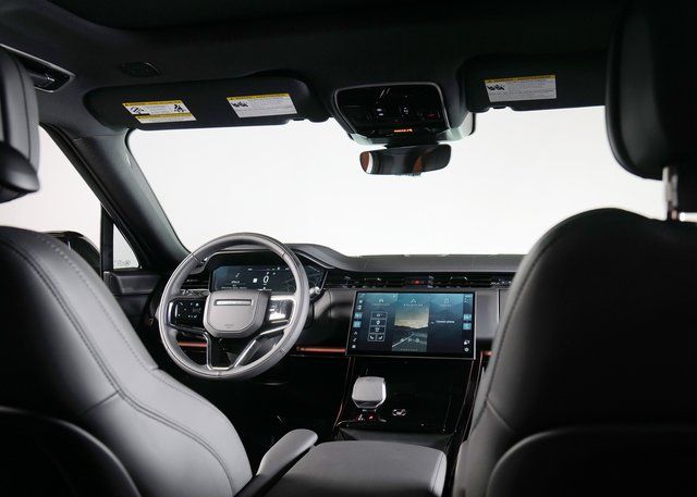 2025 Land Rover Range Rover Sport SE photo 9