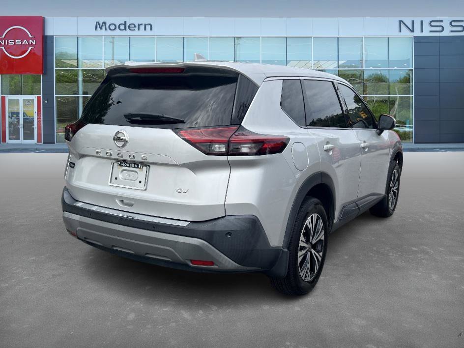 2021 Nissan Rogue SV photo 5