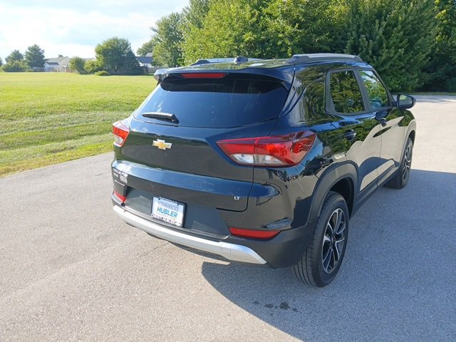 2025 Chevrolet Trailblazer LT photo 3