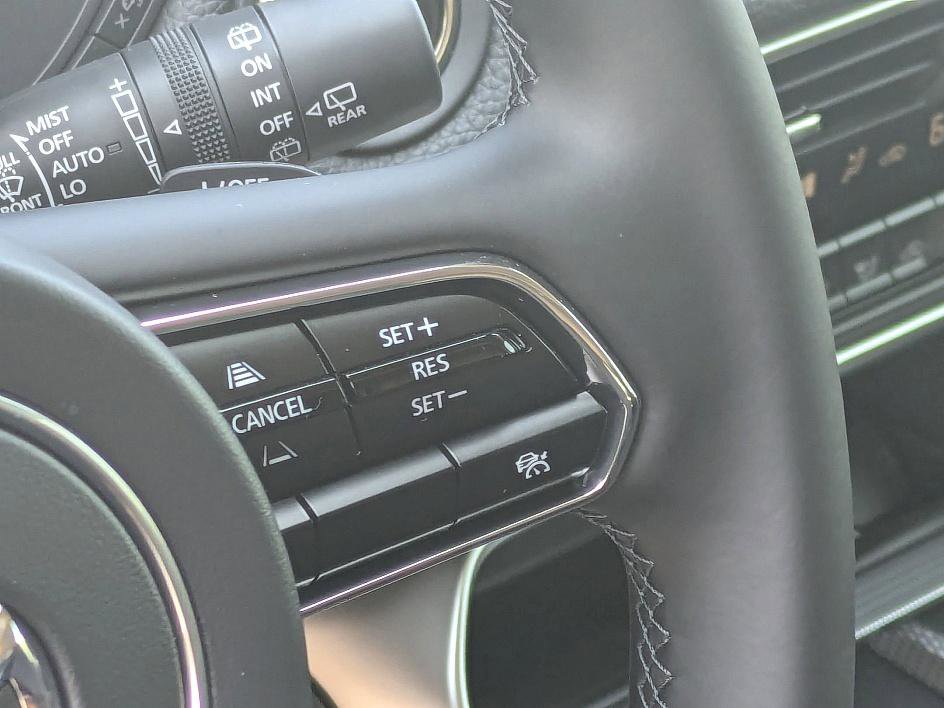 2025 Mazda CX-90 3.3 Turbo Preferred photo 17