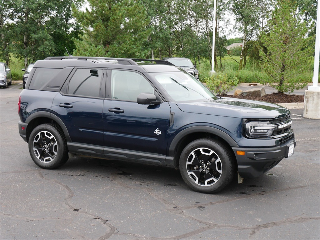 Used 2021 Ford Bronco Sport Outer Banks with VIN 3FMCR9C66MRA61796 for sale in Minneapolis, Minnesota