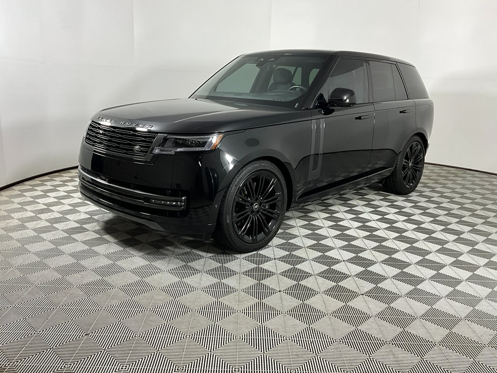 2025 Land Rover Range Rover SE