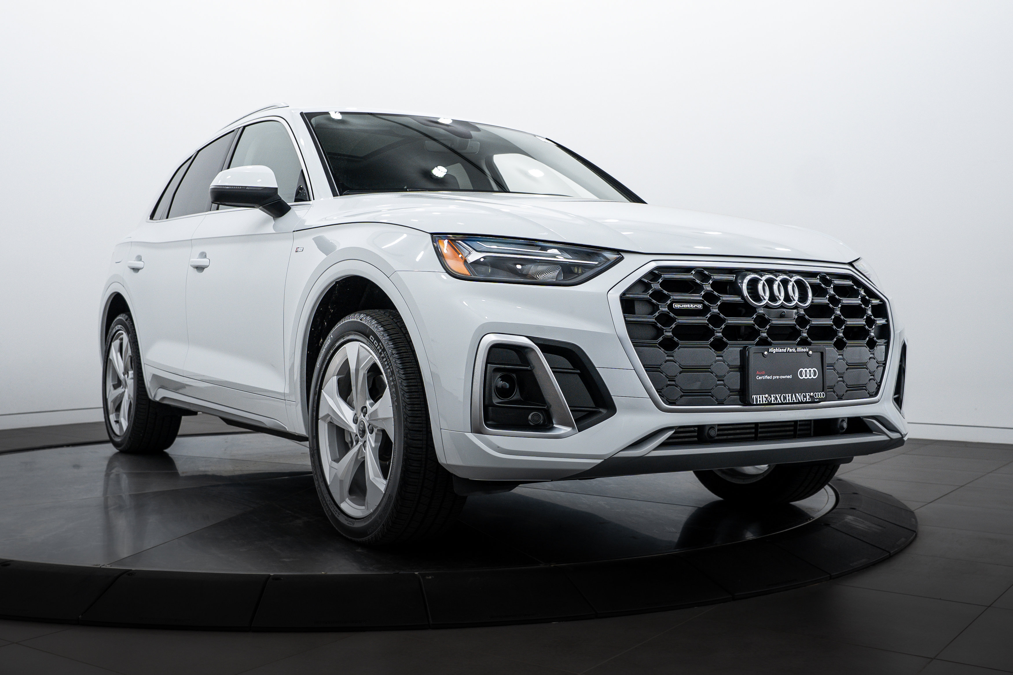 2025 Audi Q5 Premium Plus's photo