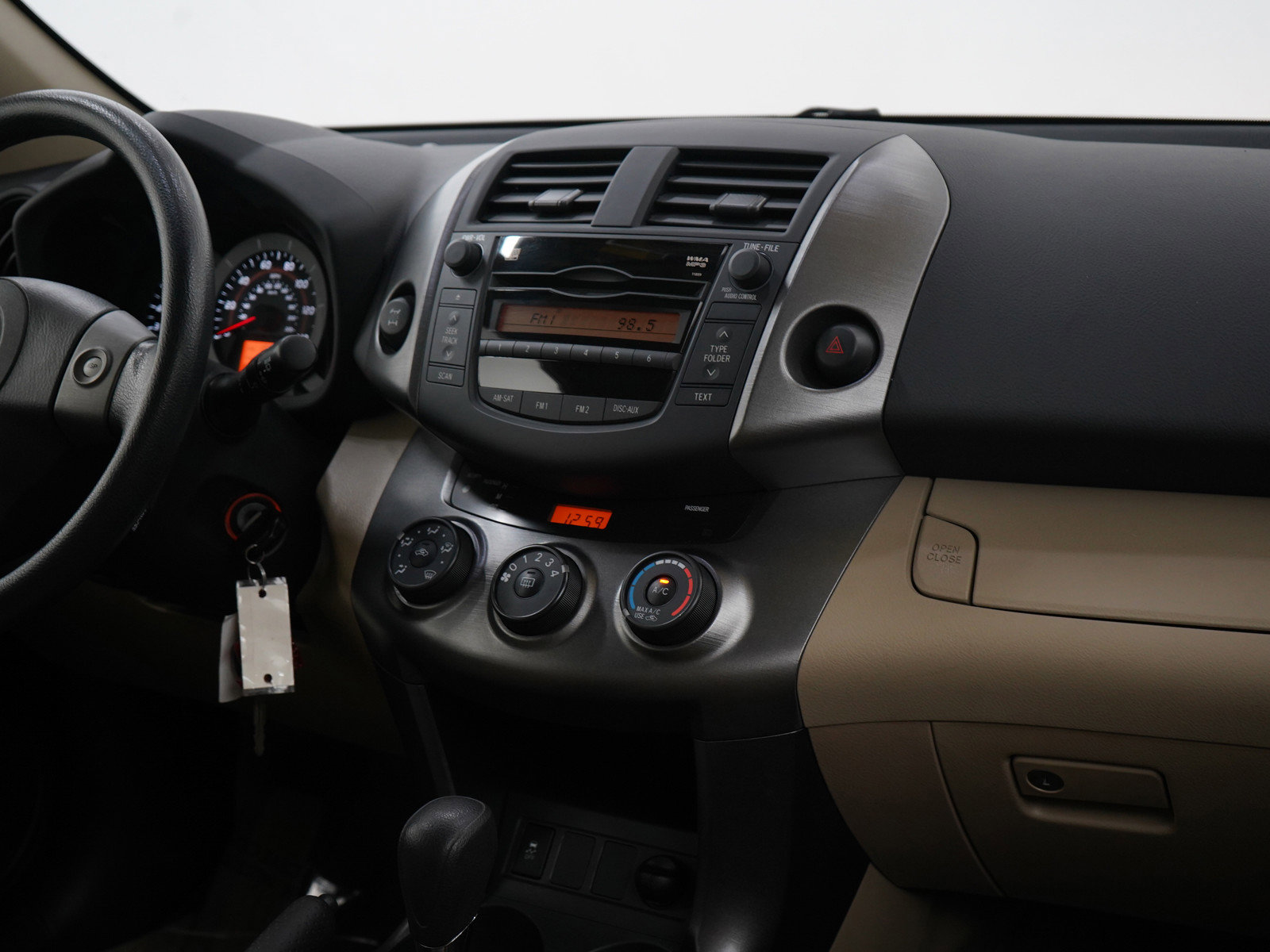 2011 Toyota RAV4 Base photo 12