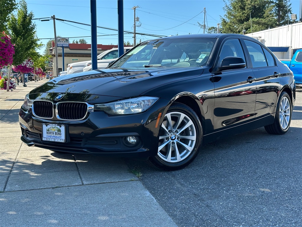 Used 2016 BMW 3 Series 320i with VIN WBA8E1G53GNT35159 for sale in North Bend, WA