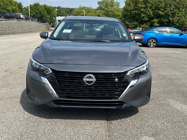2025 Nissan Sentra SV photo 9