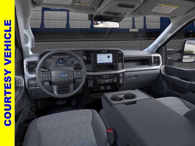 2025 Ford F-250 photo 10
