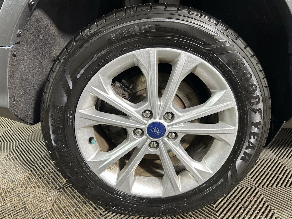 Used 2019 Ford Escape SEL with VIN 1FMCU9HD0KUC48849 for sale in East Aurora, NY