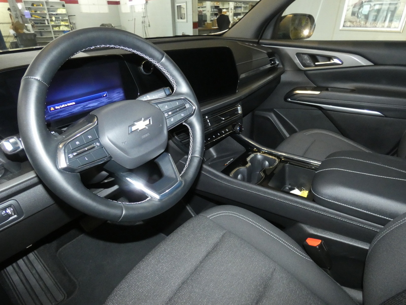 2025 Chevrolet Traverse 1LT photo 5