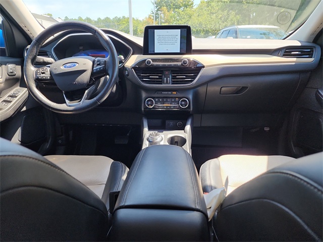 2021 Ford Escape Titanium Hybrid photo 11