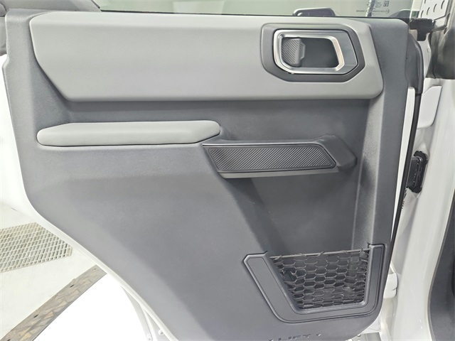 2023 Ford Bronco Base photo 37