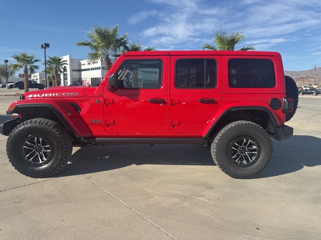 2025 Jeep Wrangler Rubicon photo 2