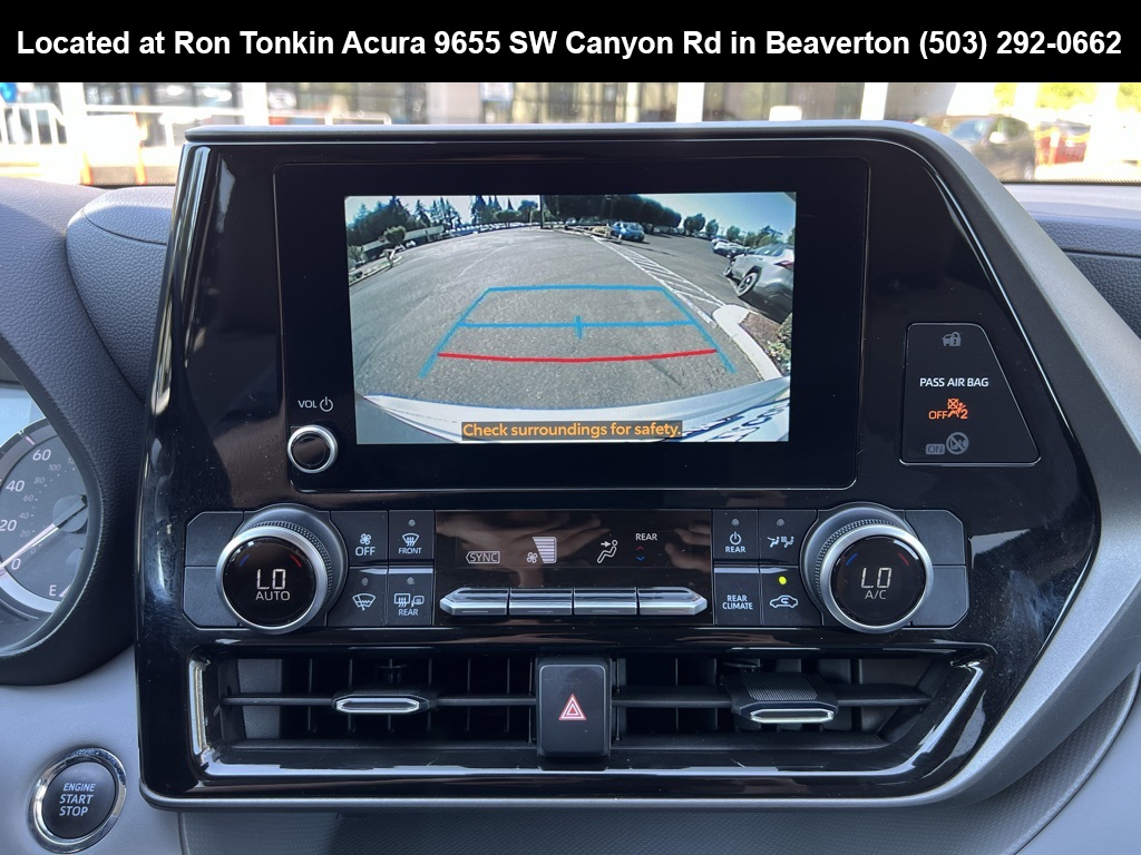 2023 Toyota Highlander L photo 19