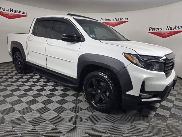 2022 Honda Ridgeline Black Edition's photo