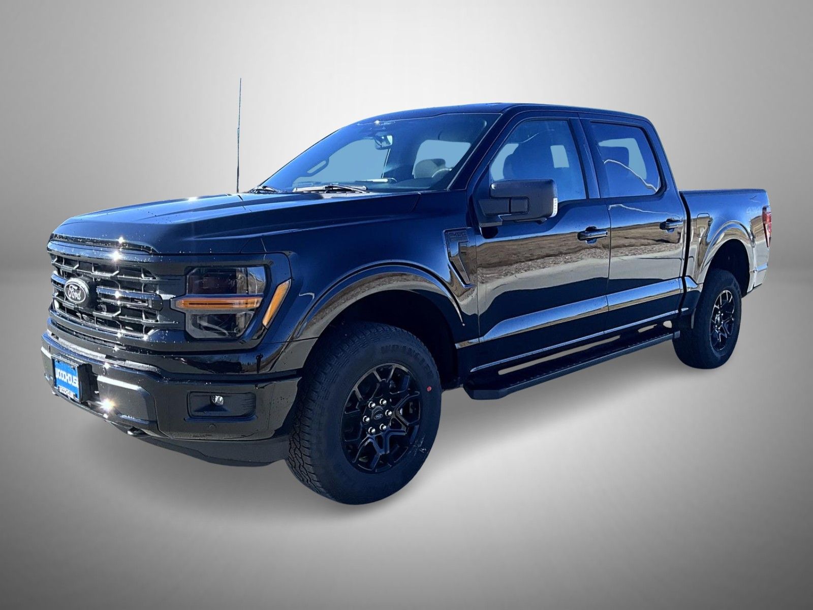 2025 Ford F-150 XLT's photo
