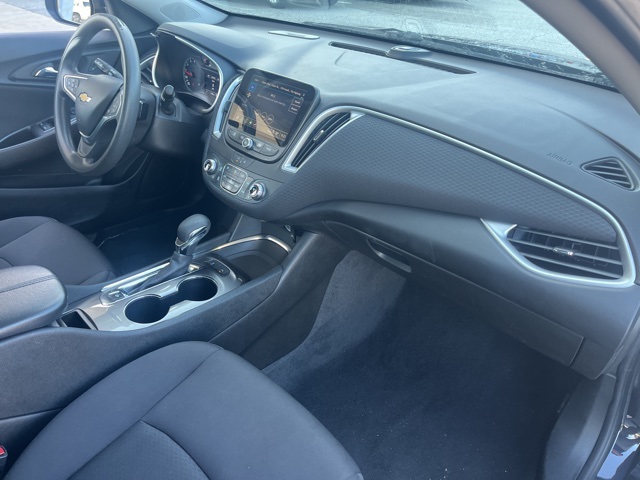 2023 Chevrolet Malibu 1LT photo 22