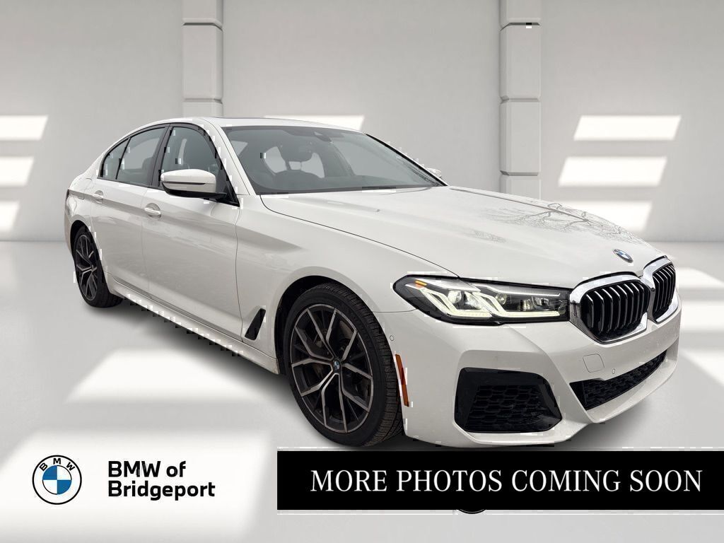2022 BMW 5 Series 540's photo