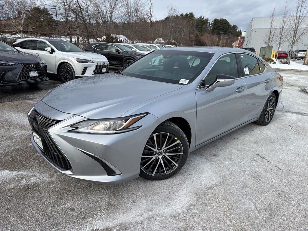 2025 Lexus ES 350's photo