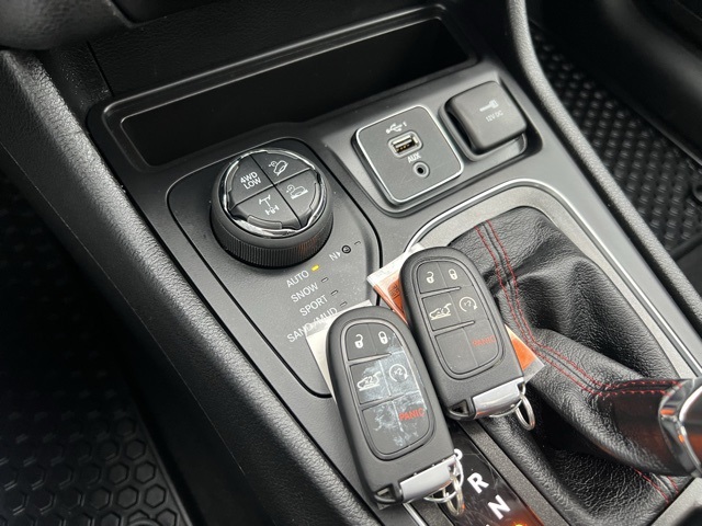 2022 Jeep Cherokee Trailhawk photo 14