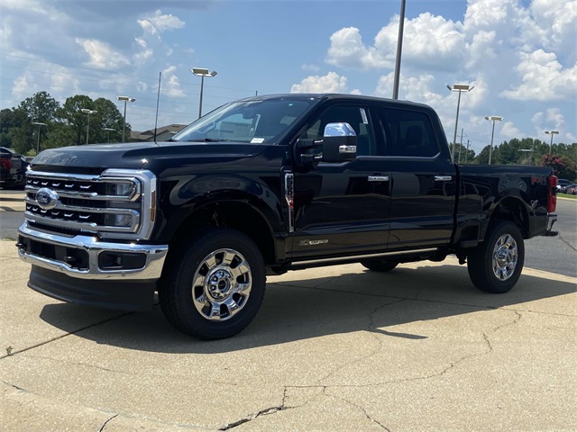 2025 Ford F-350 photo 5