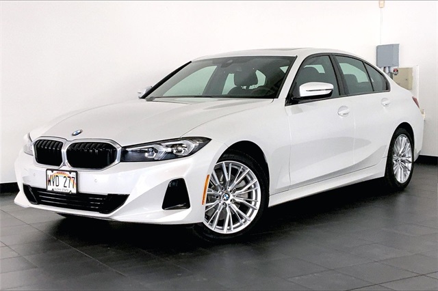 2023 BMW 3 Series 330i