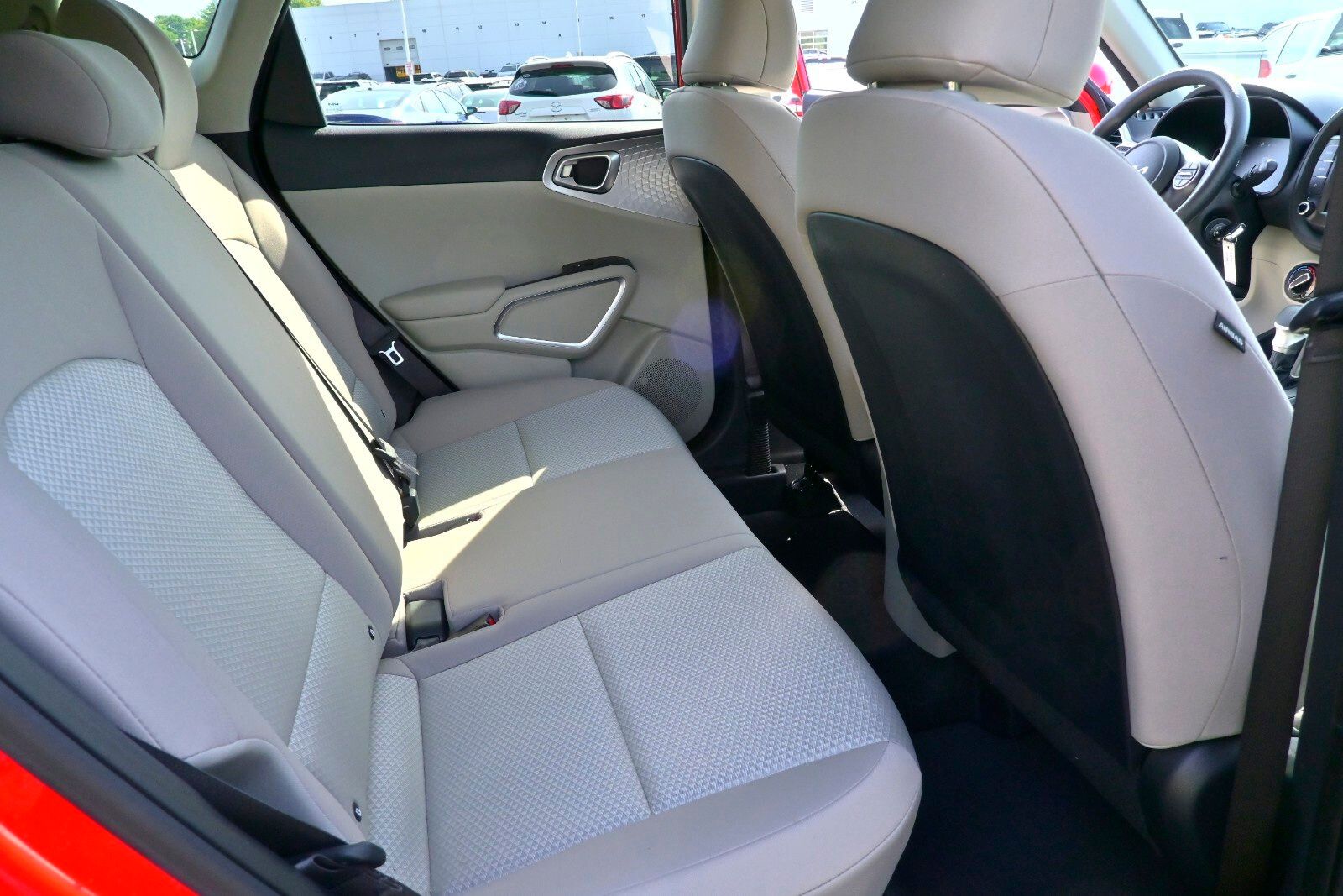 2023 Kia Soul LX photo 8