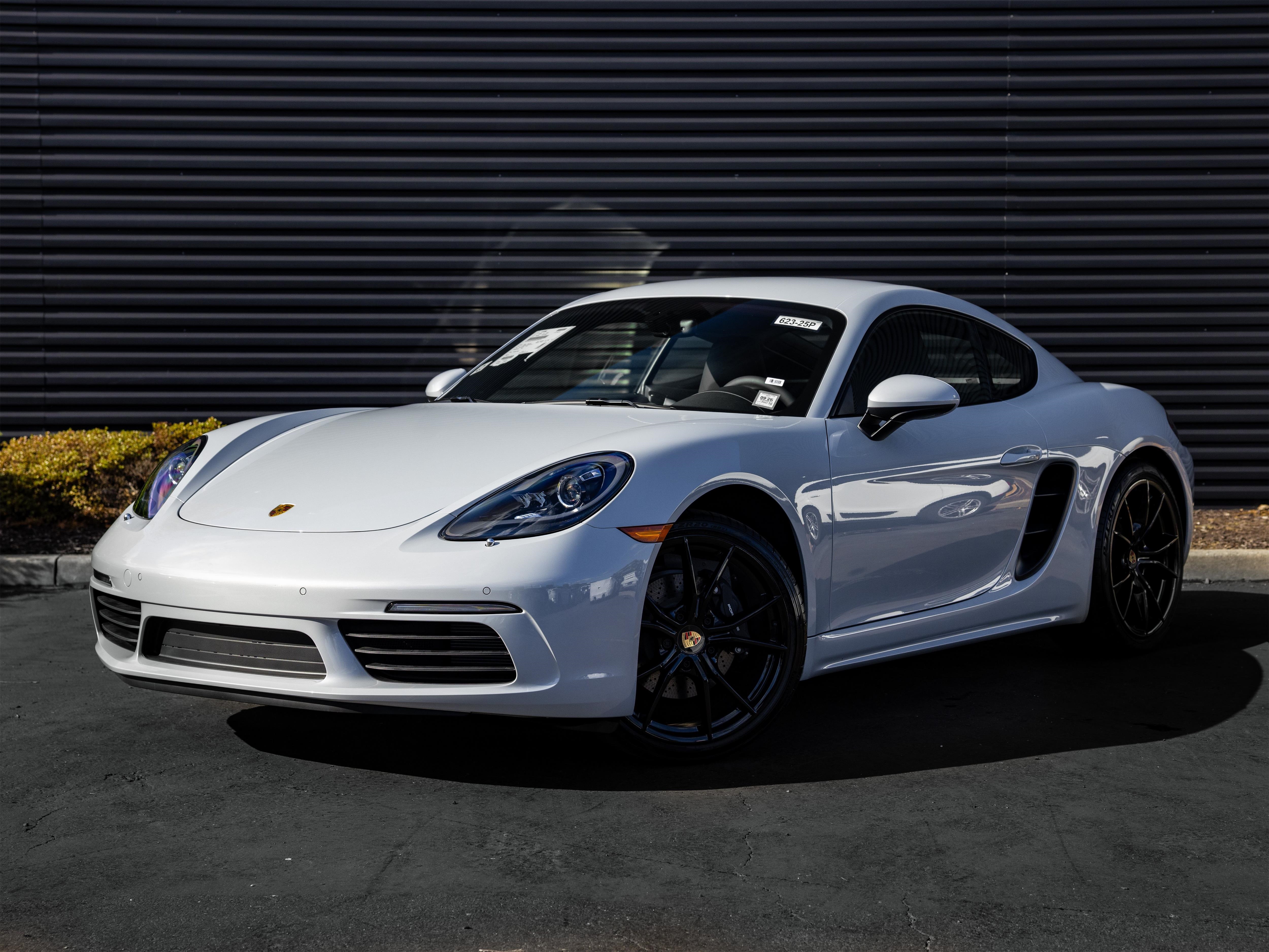 2025 Porsche 718