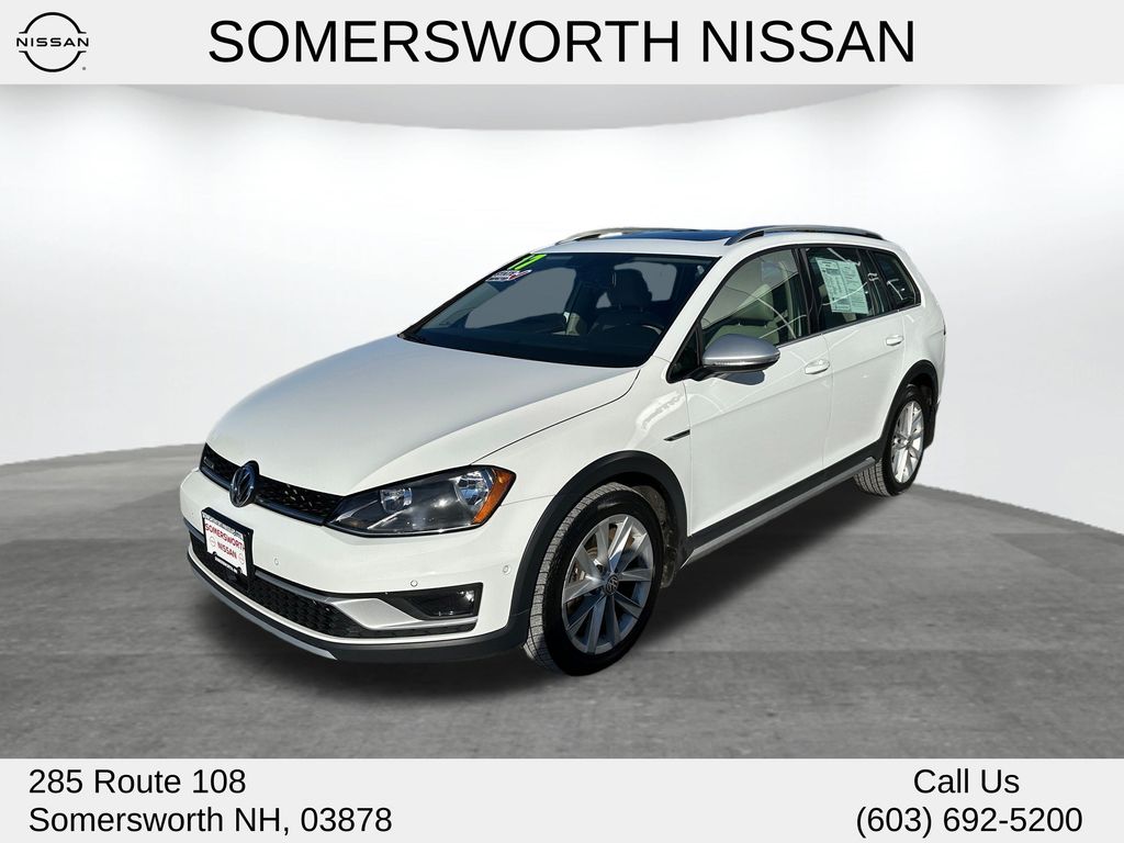 2017 Volkswagen Golf Alltrack Alltrack SE's photo