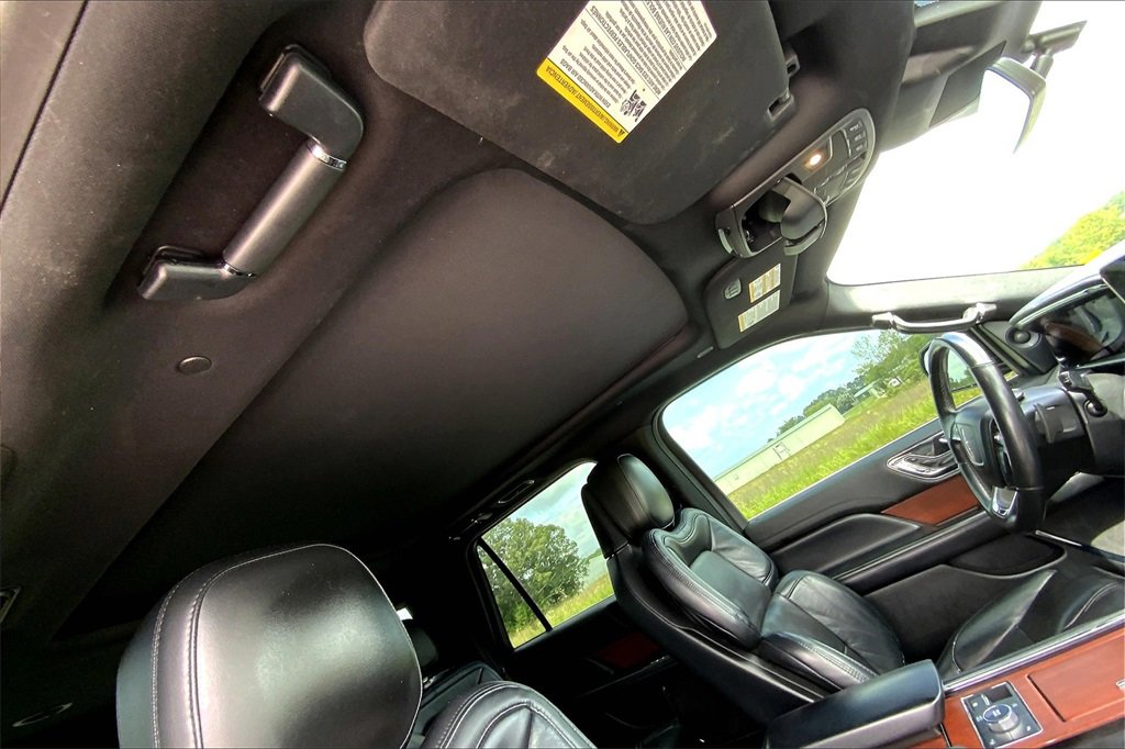 2020 Lincoln Navigator Reserve photo 22