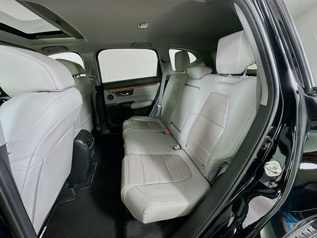2020 Honda CR-V Touring photo 23