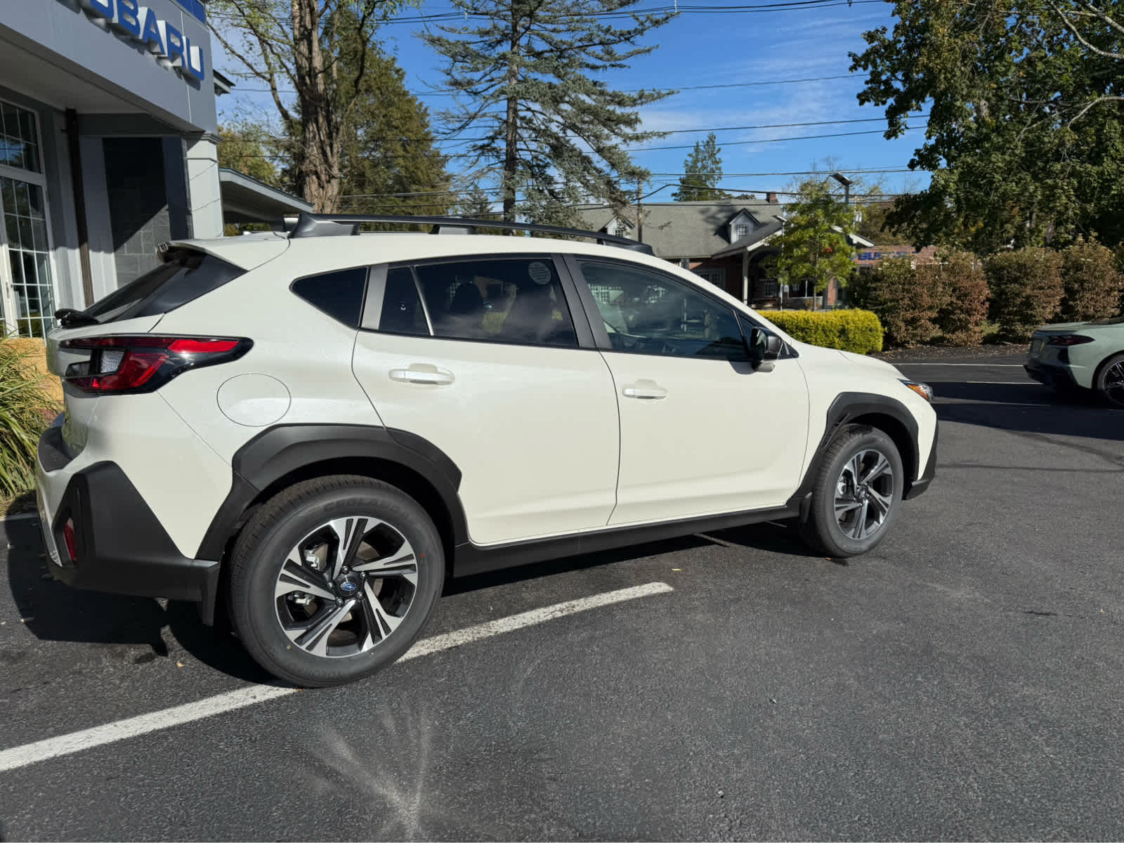 2025 Subaru Crosstrek Premium photo 3